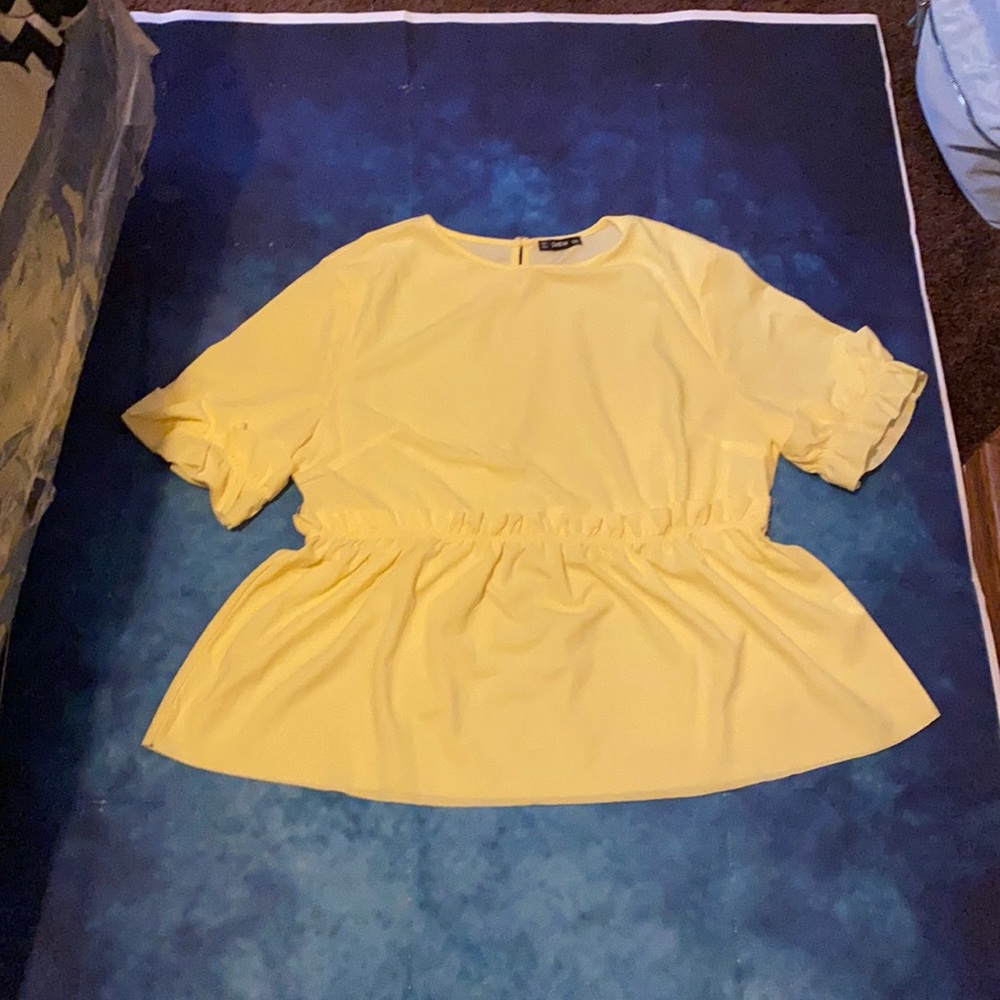 SHEIN Short Sleeve Top Size 3XL